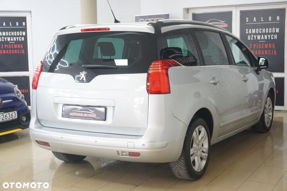 Peugeot 5008 HDI FAP 160 Automatik Active - 4