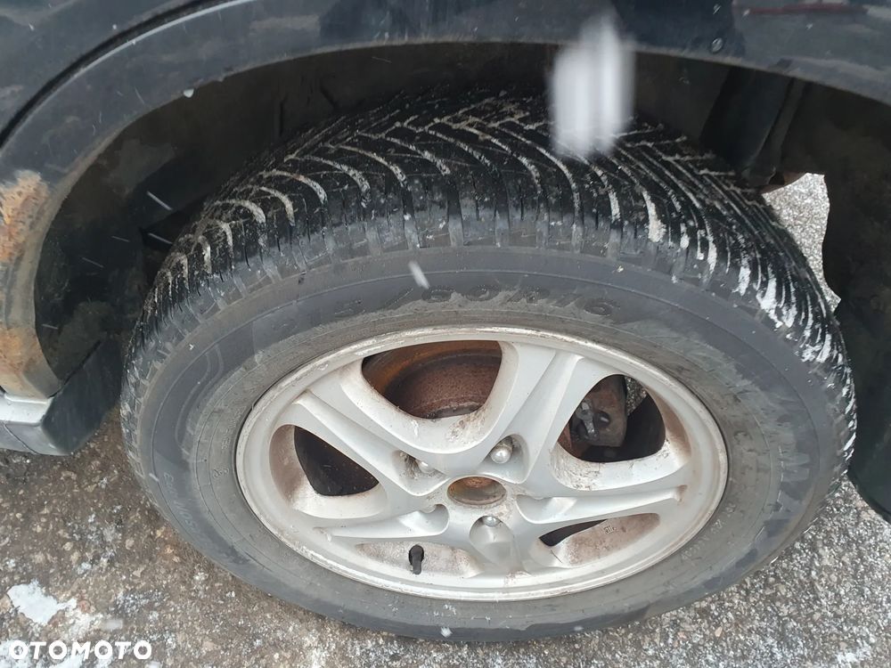 Mitsubishi Outlander 2.0 100 kW na części rok 2005 - 6