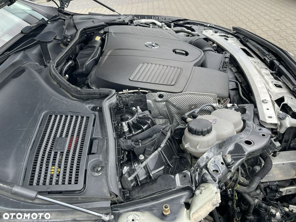 Mercedes-Benz Klasa C 200 4Matic 9G-TRONIC Avantgarde - 15