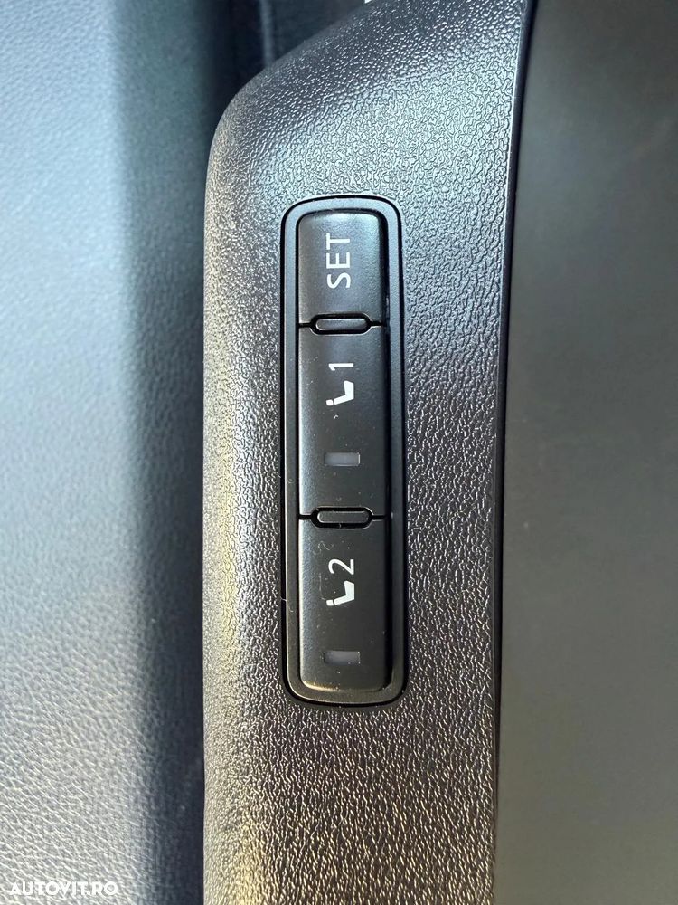 Nissan Qashqai 1.3 DIG-T DCT TEKNA+ - 33