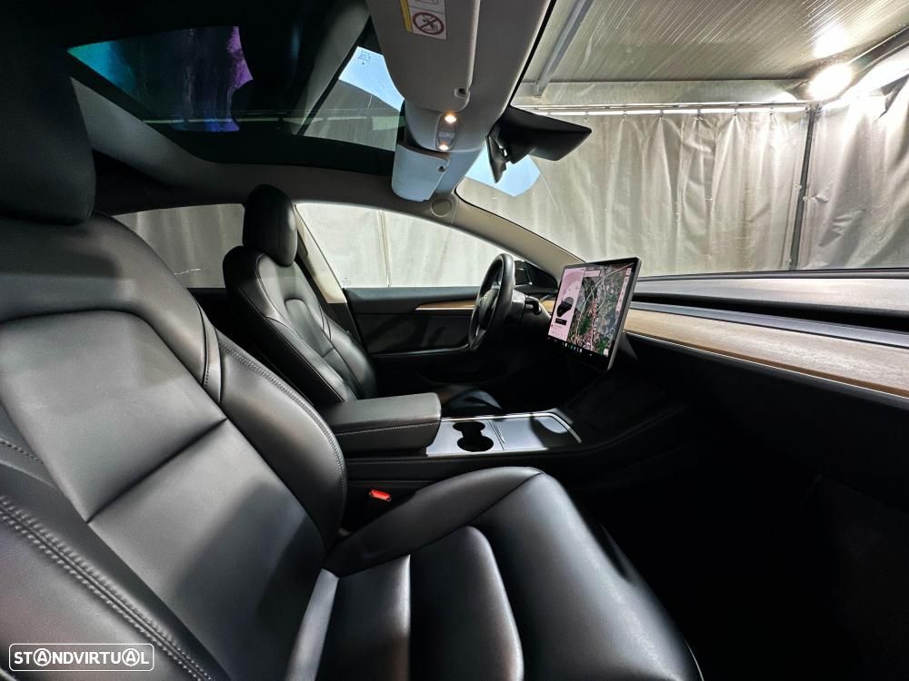 Tesla Model 3 Performance Dual Motor AWD - 30