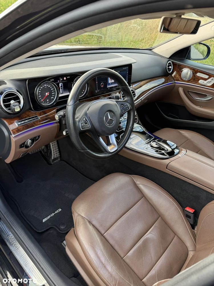 Mercedes-Benz Klasa E - 6