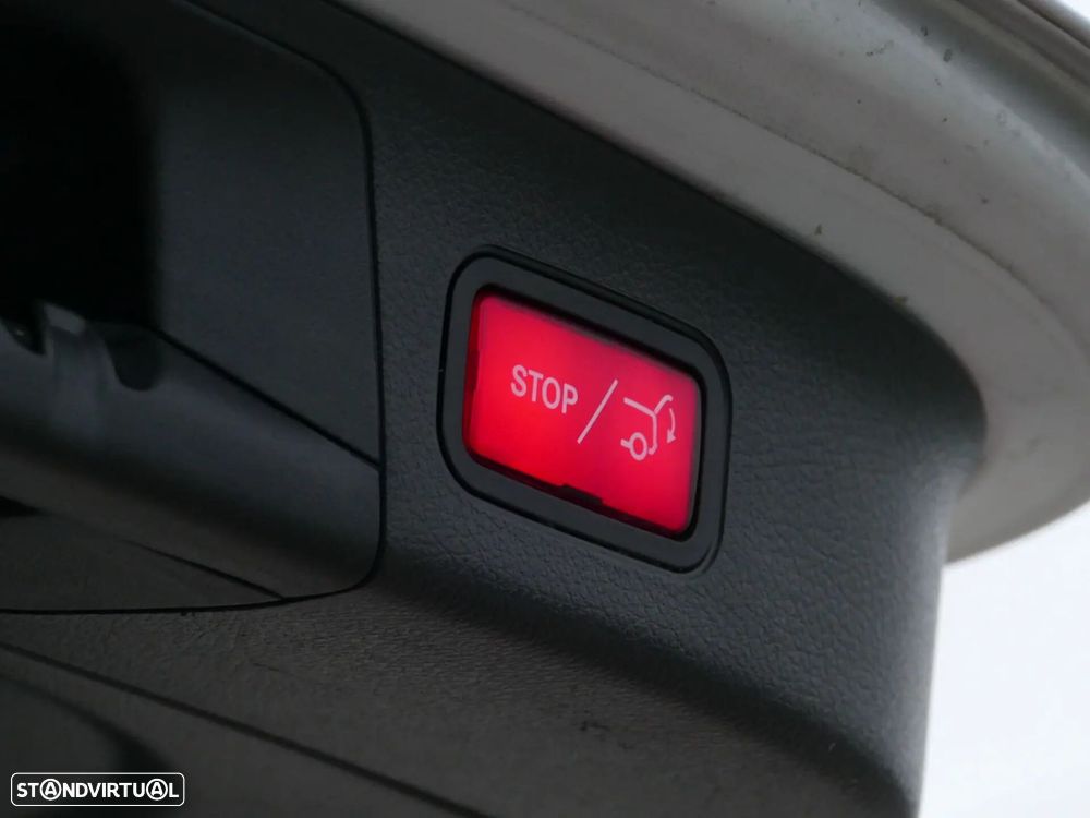 Mercedes-Benz GLA 180 d AMG Line - 11