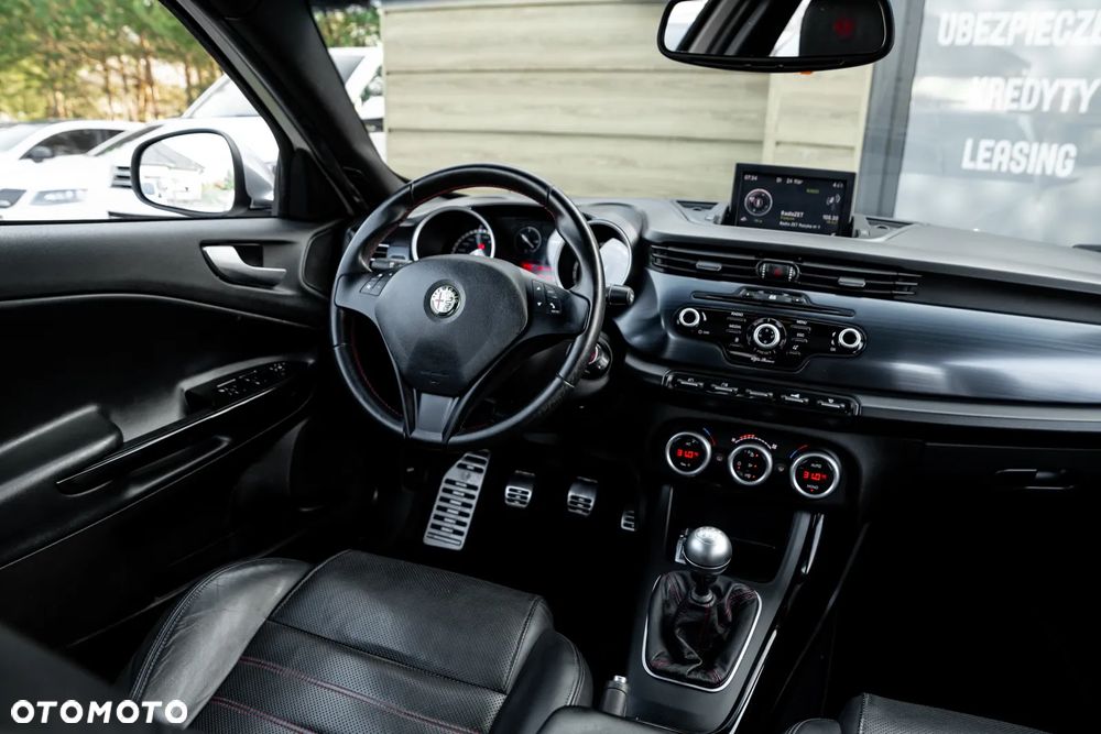 Alfa Romeo Giulietta 1.8 TBi 16V Quadrifoglio Verde - 28