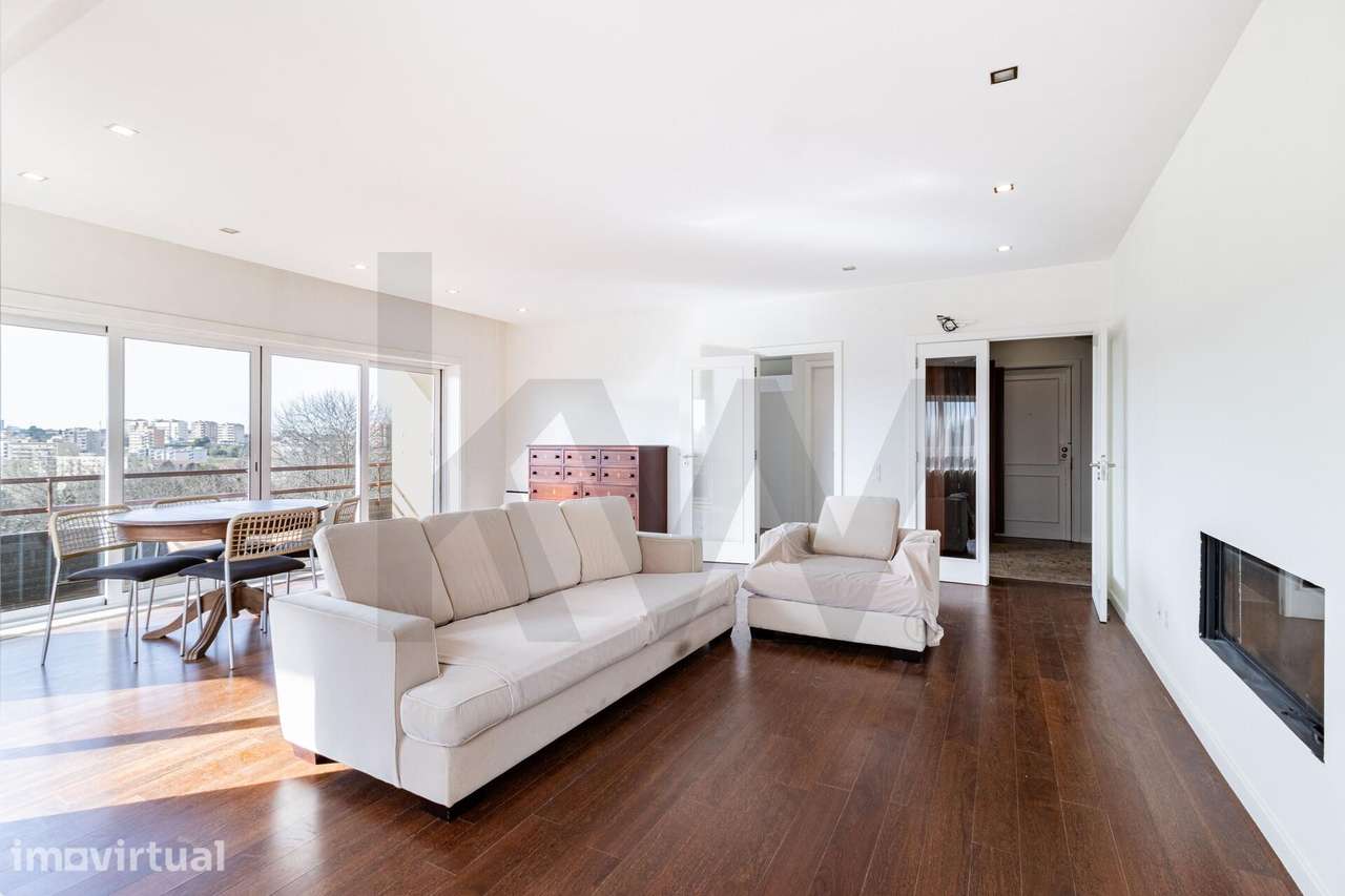 Apartamento T3 Renovado no Coração de S. João da Madeira – Luz, Confor - Grande imagem: 3/27
