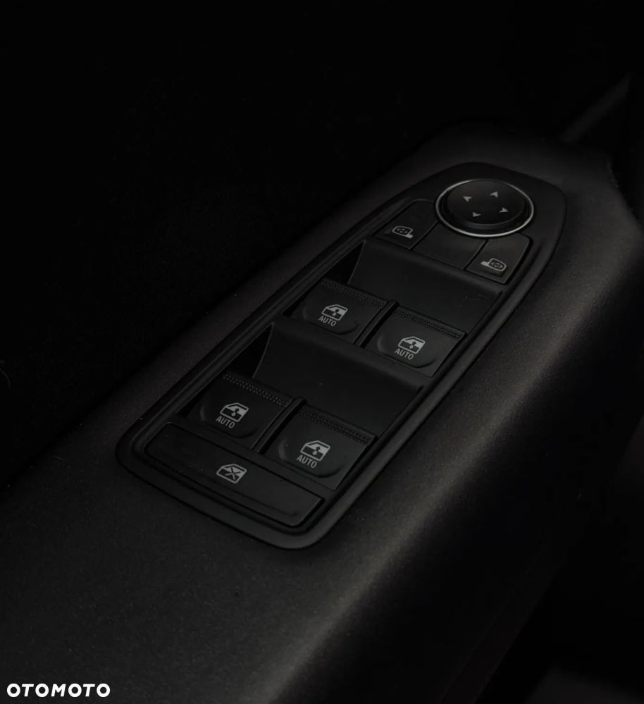 Renault Captur - 13