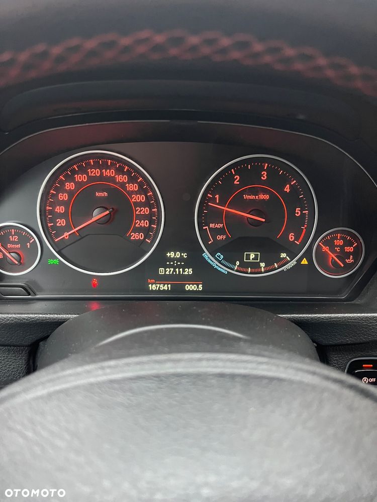 BMW Seria 3 318d Sport Line - 10