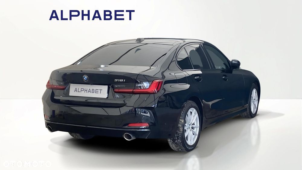 BMW Seria 3 318i - 5