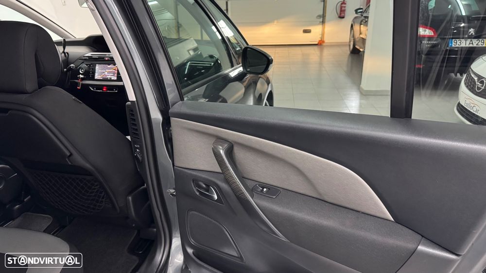 Citroën C4 Grand Picasso 1.6 BlueHDi Intensive EAT6 J17 - 35