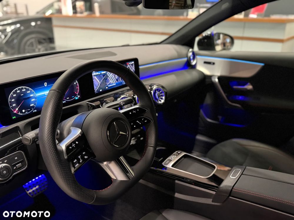Mercedes-Benz Klasa A 200 AMG Line 7G-DCT - 8