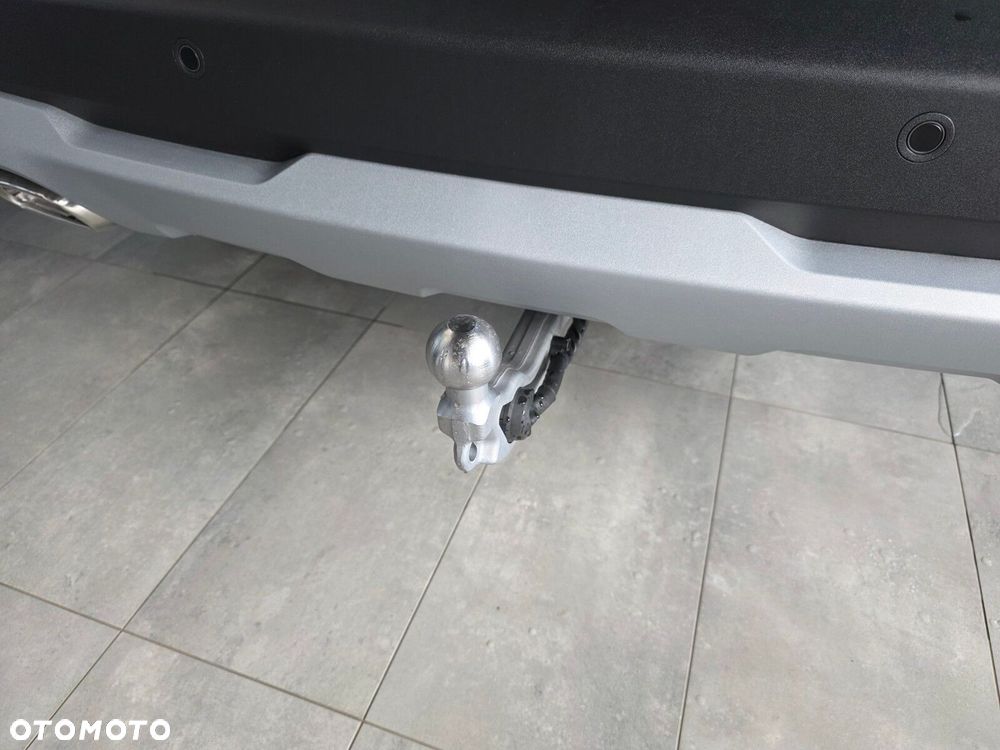 Ford Kuga - 13