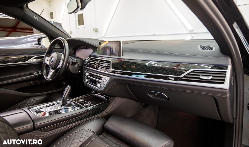BMW Seria 7 745e AT PHEV - 22
