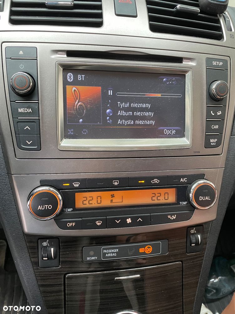 Toyota Avensis 2.0 D-4D Platinium - 8