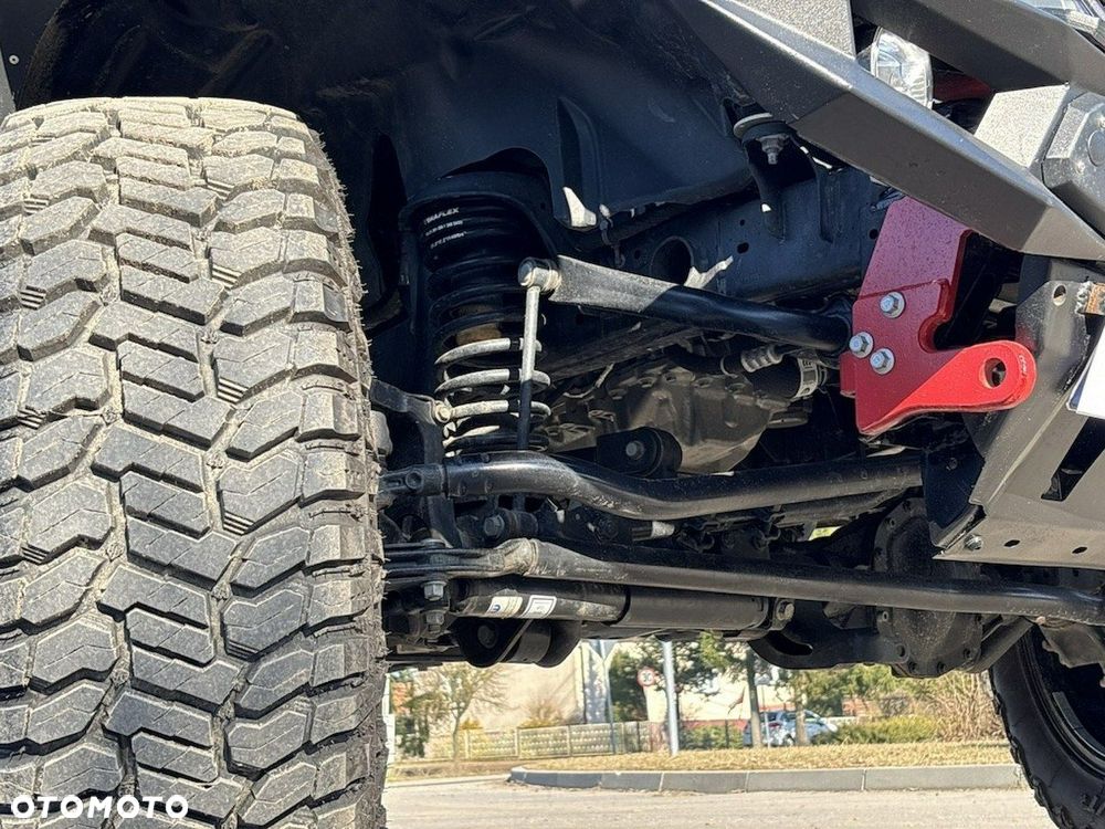 Jeep Wrangler - 10