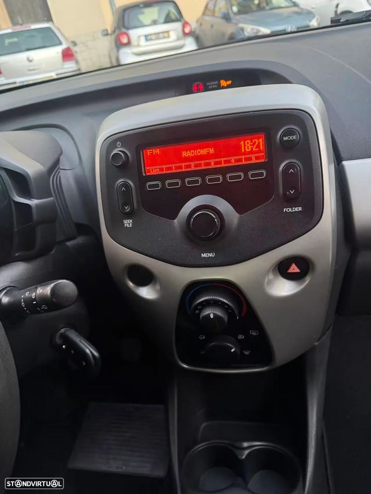 Citroën C1 1.2 VTi Feel - 11