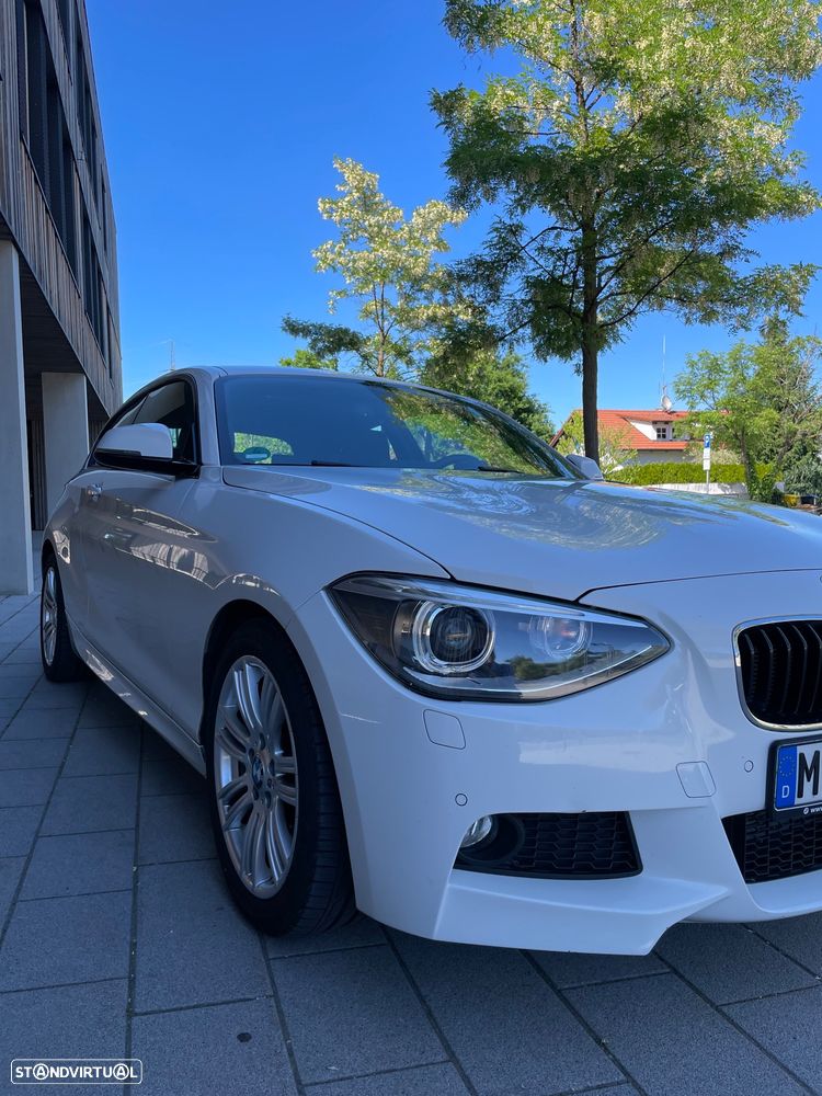 BMW 116 d Pack M - 5