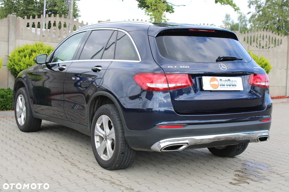 Mercedes-Benz GLC 300 4Matic 9G-TRONIC - 6