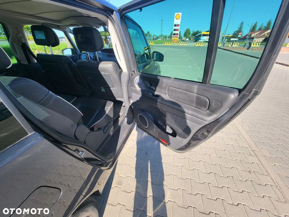 Renault Espace 2.0 dCi FAP Initiale - 11