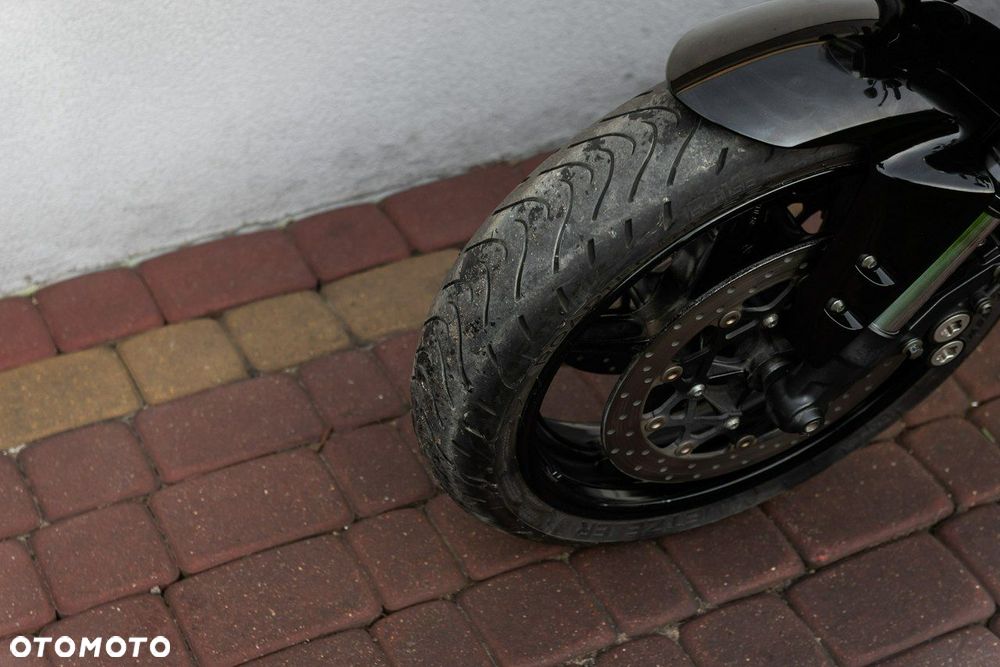 Yamaha FZ - 7