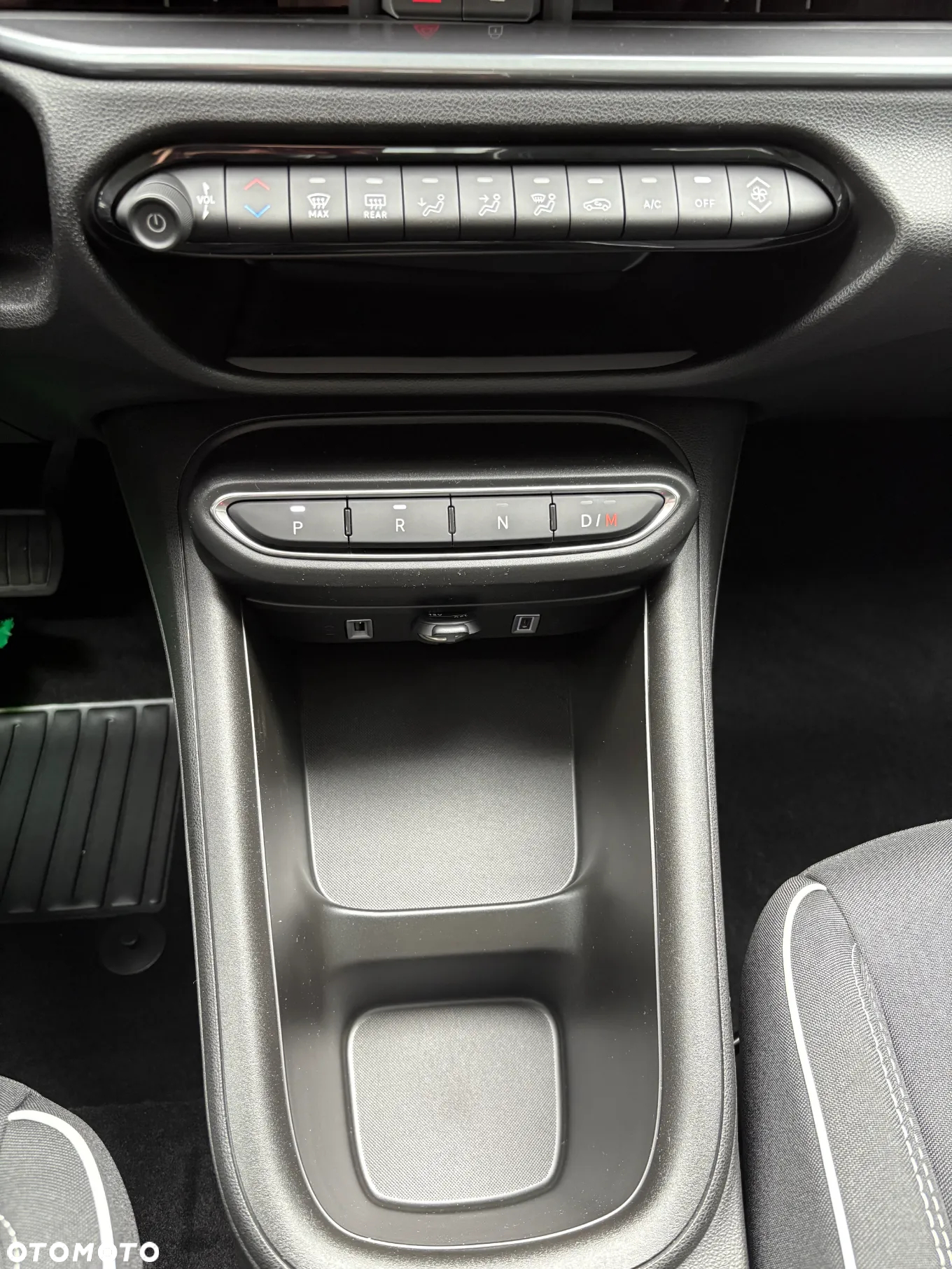 Fiat 600 1.2 Turbo Hybrid eDCT - 15