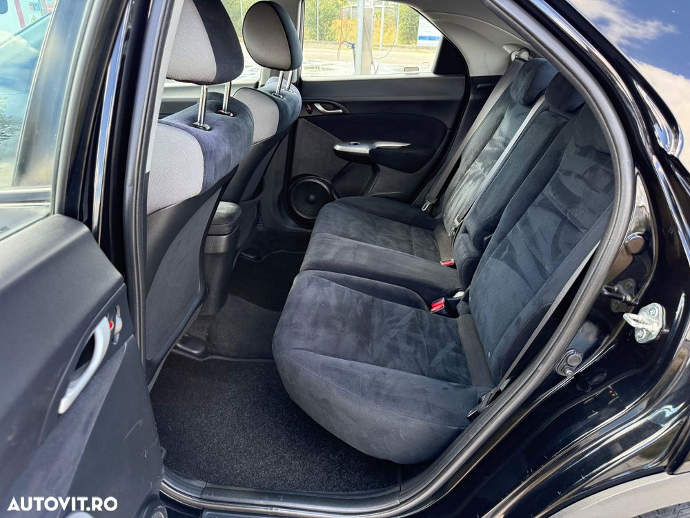 Honda Civic 1.4i-DSi Comfort - 7