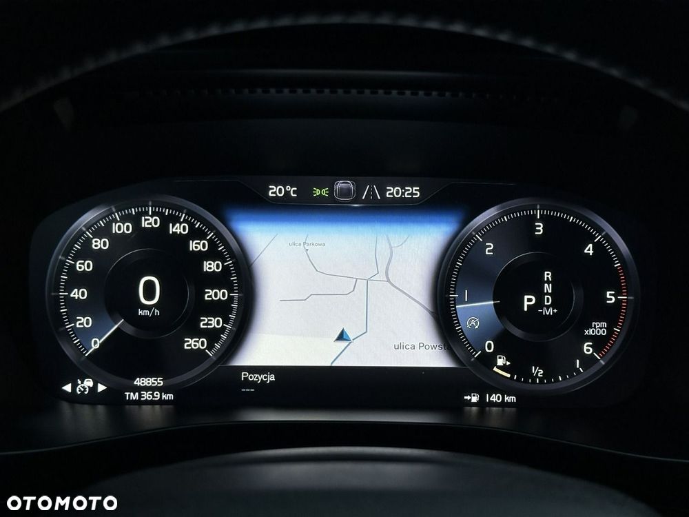 Volvo XC 40 - 16