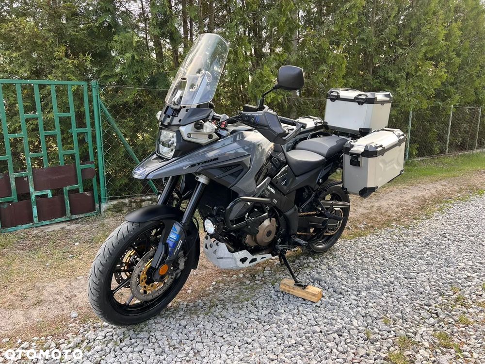 Suzuki V-STROM