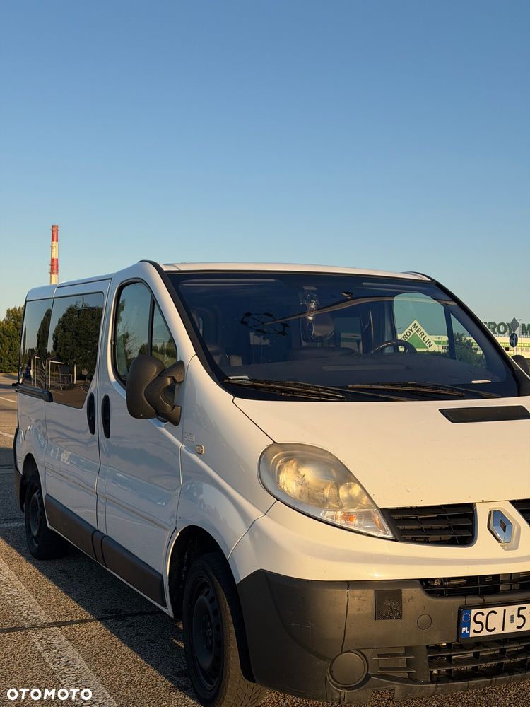 Renault Trafic - 10