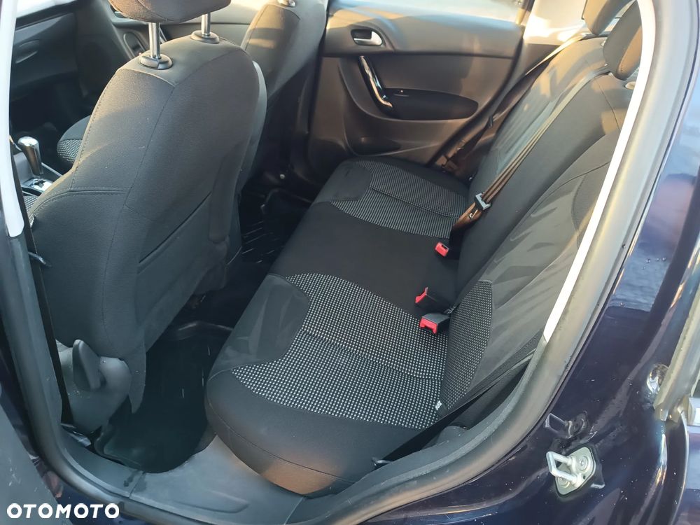 Citroën C3 e-HDi 90 FAP ETG6 Exclusive - 13