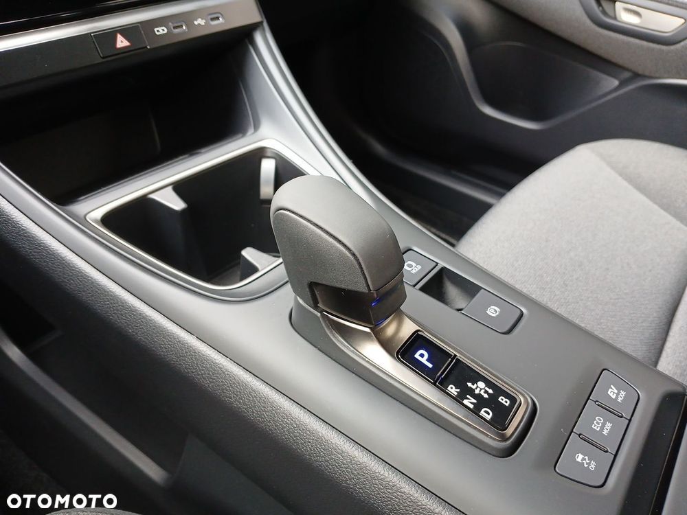 Lexus LBX 1.5 Hybrid - 23