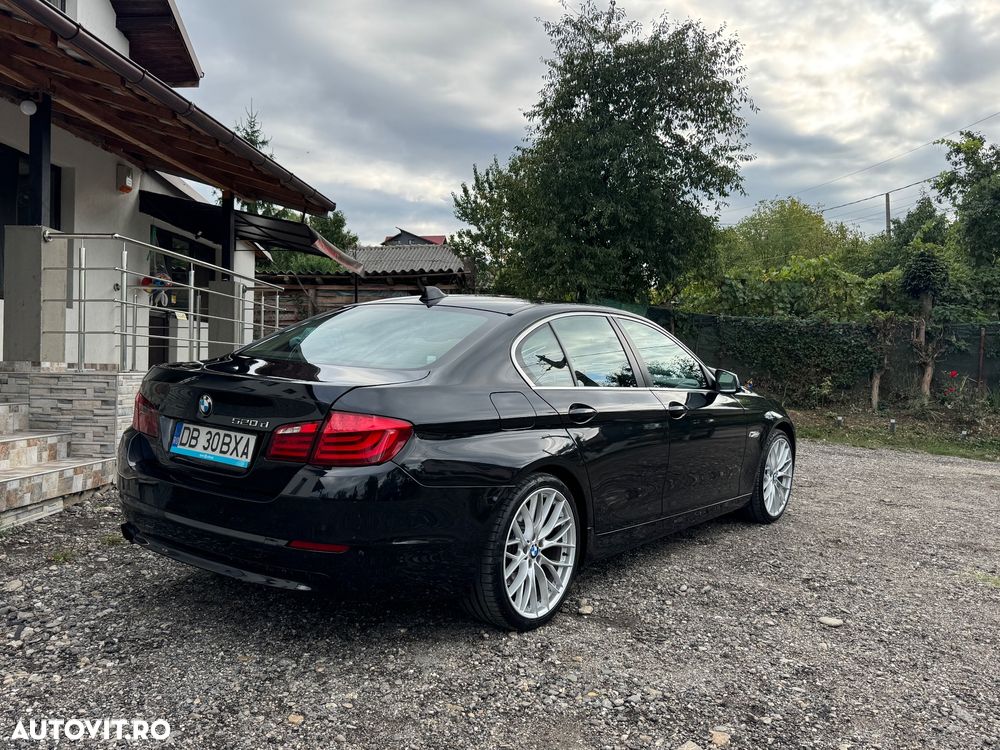 BMW Seria 5 520d - 6