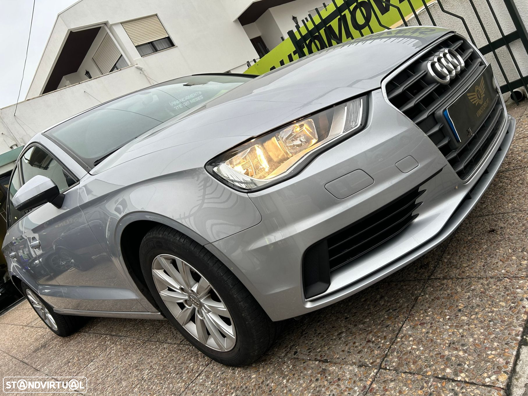 Audi A3 Limousine 1.6 TDI Advance - 6