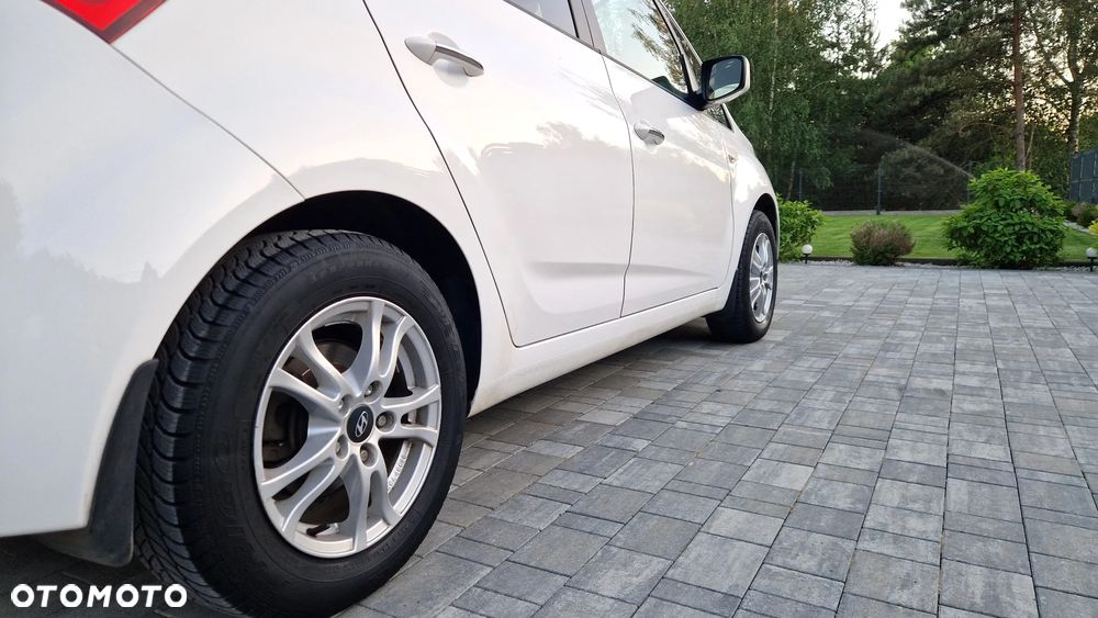 Hyundai ix20 1.6 Comfort - 16