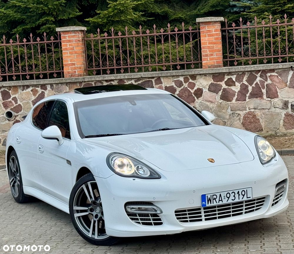 Porsche Panamera - 8