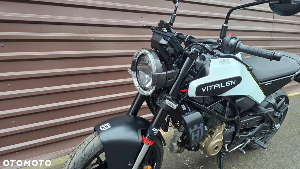 Husqvarna Vitpilen - 3