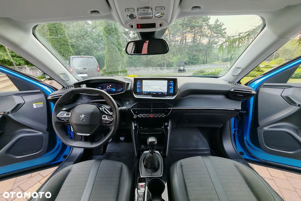 Peugeot 2008 1.2 PureTech Allure S&S - 9