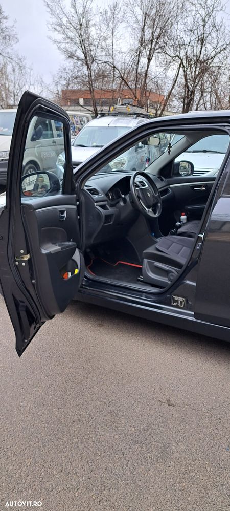 Suzuki Swift - 8