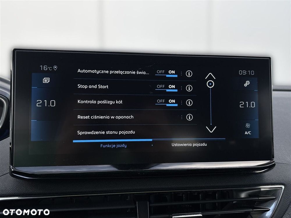 Peugeot 3008 1.5 BlueHDi Allure Pack S&S EAT8 - 25