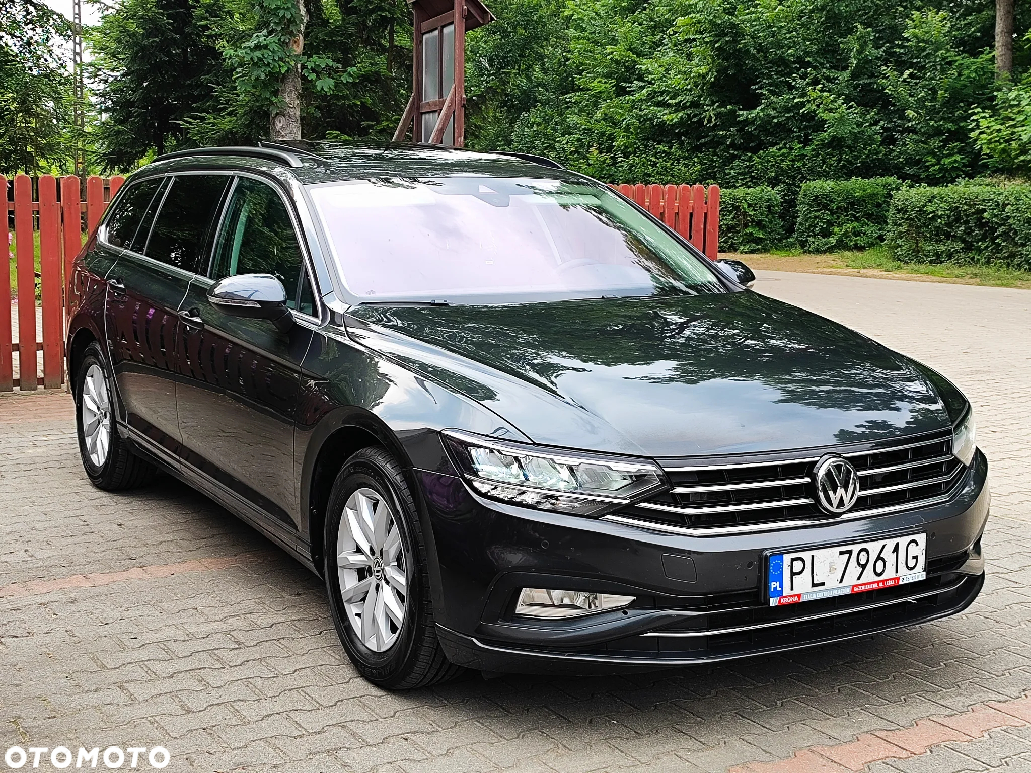 Volkswagen Passat Variant 2.0 TDI (BlueMotion Technology) Comfortline - 3