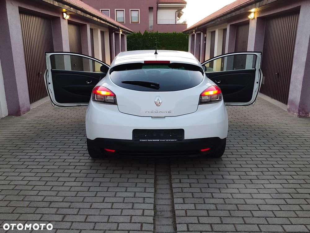 Renault Megane 1.6 16V Dynamique - 3