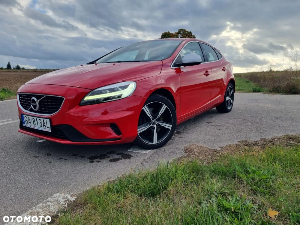 Volvo V40 D3 Drive-E R-Design Kinetic - 3