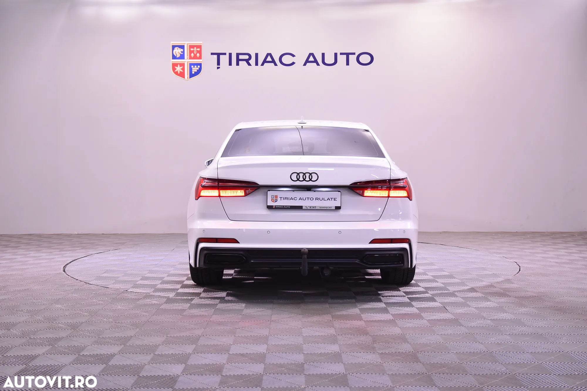 Audi A6 - 4