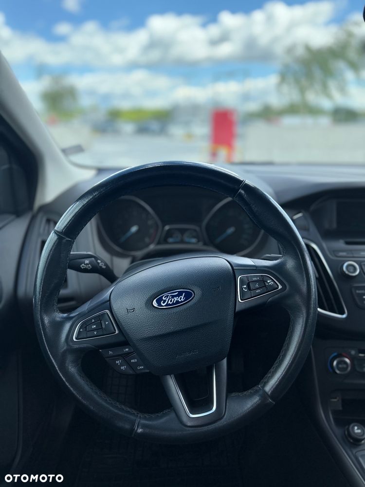 Ford Focus 1.0 EcoBoost Start-Stopp-System Business Edition - 12