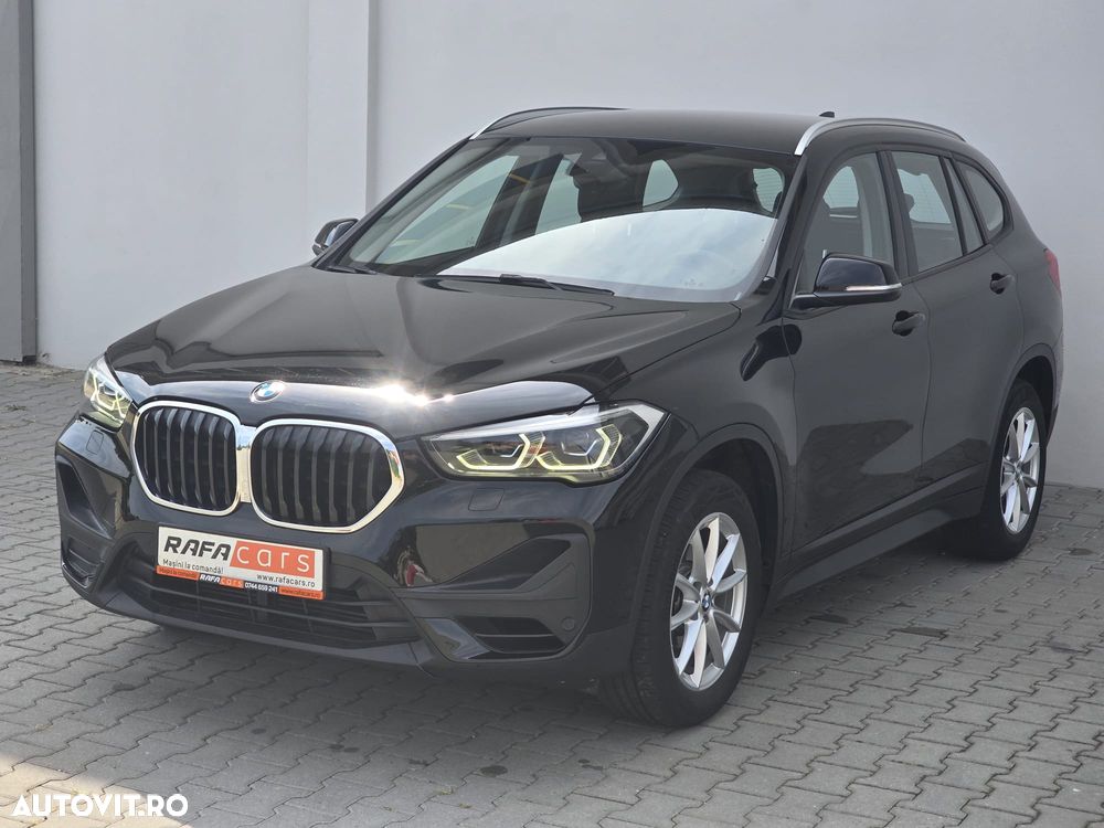 BMW X1 xDrive20i AT - 24