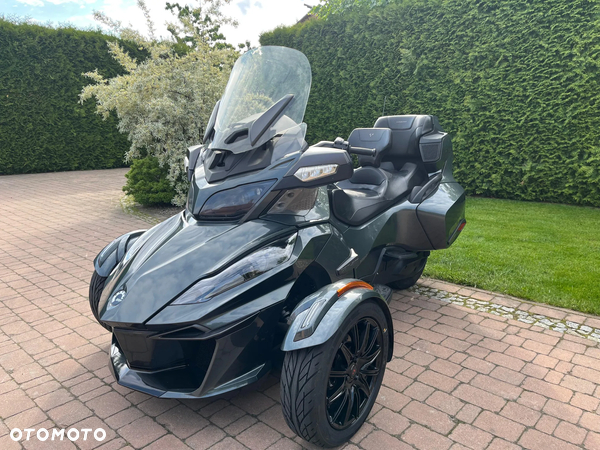 Can-Am Spyder