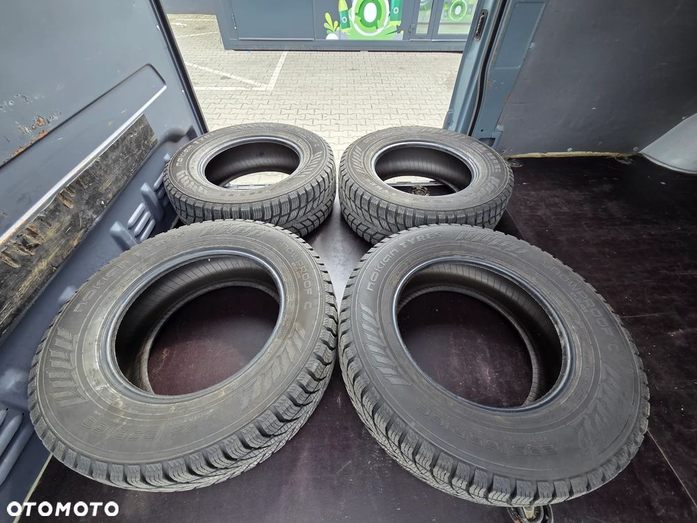 Mercedes-Benz Sprinter - 9