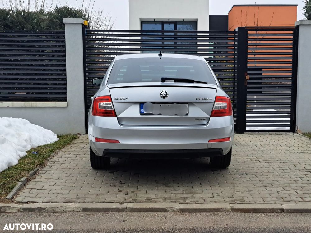 Skoda Octavia 1.6 TDI GREENLINE - 15