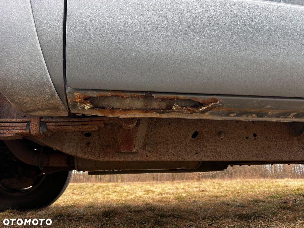 Chevrolet Suburban - 25