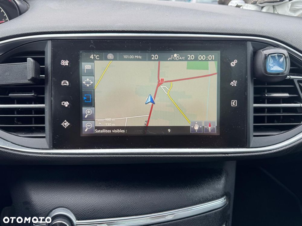 Peugeot 308 BlueHDi 120 EAT6 Stop & Start Active Business-Paket - 24