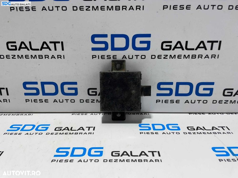 Unitate Modul Calculator Control Alarma Volkswagen Golf 5 Plus 2004 - 2008 Cod 1K0907719B [L3533] - 4